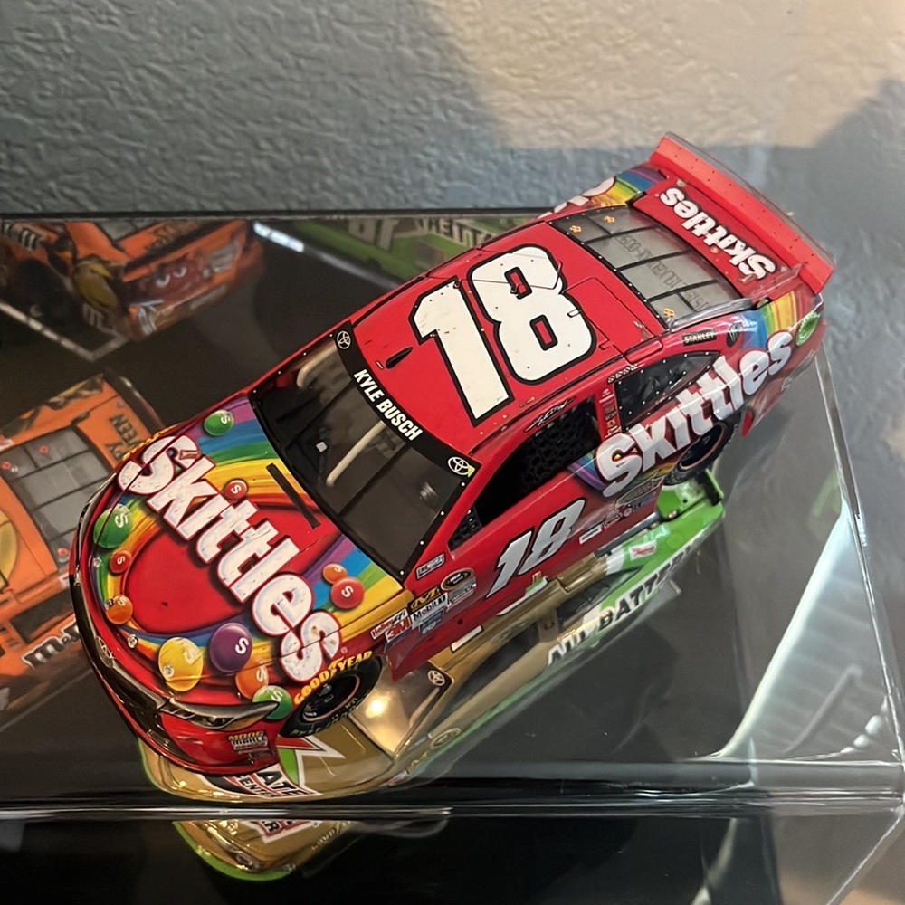 NASCAR - Picture 9 of 10